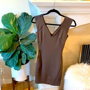 Fitted brown taupe dress French connection 0/XS